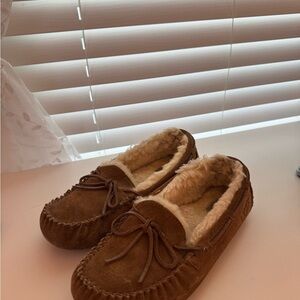 UGG Chestnut Brown Sheepskin-Lined Moccasin Slippers